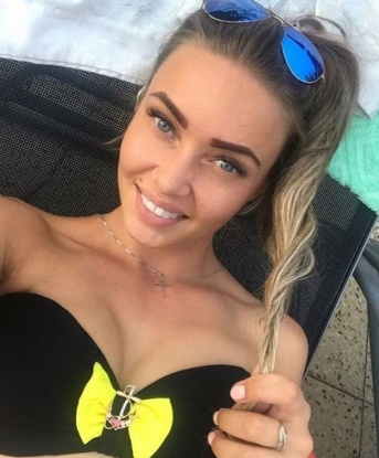 Ева